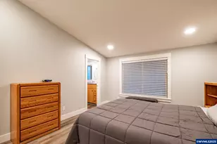 5037 Summerfield Dr SE, Salem, OR 97306 - Photo 17