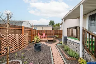 204 Cascade Dr, Lebanon, OR 97355 - Photo 31