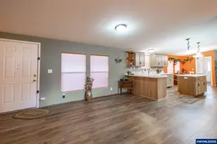 204 Cascade Dr, Lebanon, OR 97355 - Photo 15