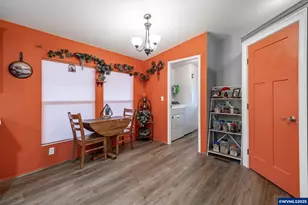 204 Cascade Dr, Lebanon, OR 97355 - Photo 11