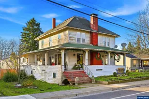 329 S 1st Ave, Mill City, OR 97360 - Photo 3