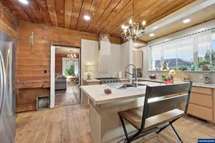 329 S 1st Ave, Mill City, OR 97360 - Photo 15