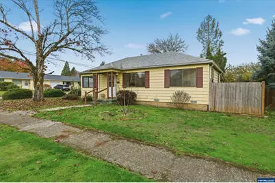 788 SW Cherry St, Dallas, OR 97338 - Photo 1