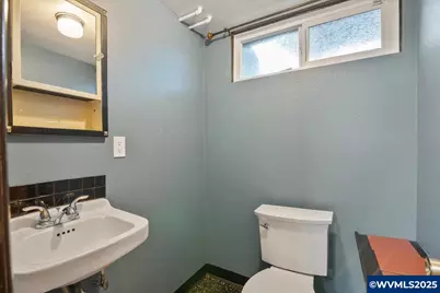1725 24th St NE, Salem, OR 97301 - Photo 31