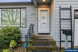 1725 24th St NE, Salem, OR 97301 - Photo 5