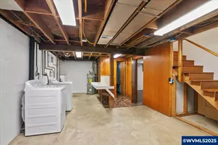 1725 24th St NE, Salem, OR 97301 - Photo 29