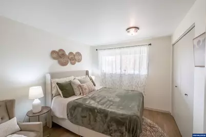 5015 Auburn Rd NE, Salem, OR 97317 - Photo 15