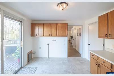 5015 Auburn Rd NE, Salem, OR 97317 - Photo 17