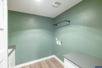 39320-39354 Montgomery Dr, Scio, OR 97374 - Photo 13