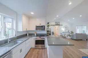 39320-39354 Montgomery Dr, Scio, OR 97374 - Photo 11