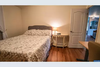 663 Royalty Cir NE, Salem, OR 97301 - Photo 27