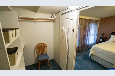 663 Royalty Cir NE, Salem, OR 97301 - Photo 23