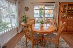 663 Royalty Cir NE, Salem, OR 97301 - Photo 9