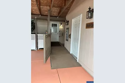 663 Royalty Cir NE, Salem, OR 97301 - Photo 33