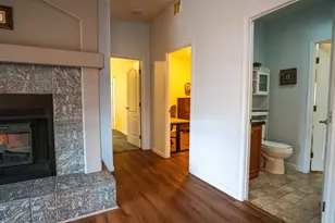 663 Royalty Cir NE, Salem, OR 97301 - Photo 27