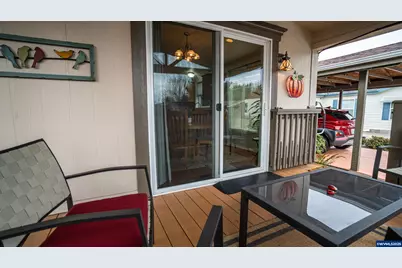 663 Royalty Cir NE, Salem, OR 97301 - Photo 11