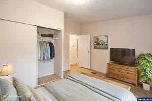 32981 Mt Pleasant Rd, Lebanon, OR 97355 - Photo 7