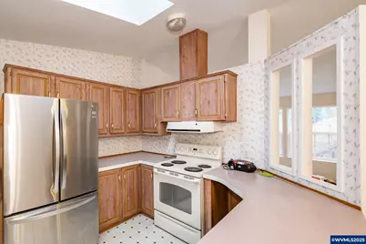 32981 Mount Pleasant Rd, Lebanon, OR 97355 - Photo 9