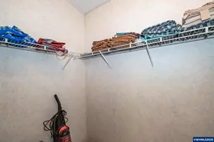 32981 Mt Pleasant Rd, Lebanon, OR 97355 - Photo 19