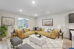 651 Merriott Ln, Woodburn, OR 97071 - Photo 3