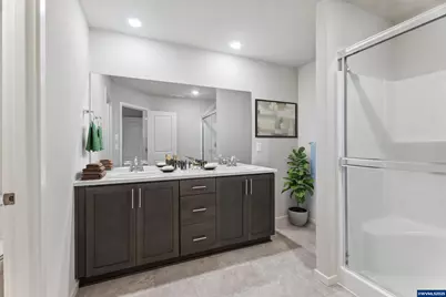 651 Merriott Ln, Woodburn, OR 97071 - Photo 11