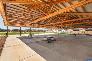 651 Merriott Ln, Woodburn, OR 97071 - Photo 17