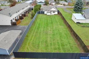 650 Tangent St, Lebanon, OR 97355 - Photo 33