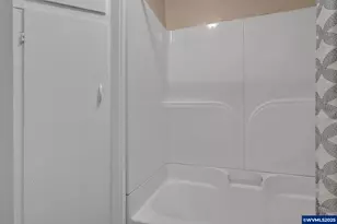 650 Tangent St, Lebanon, OR 97355 - Photo 23