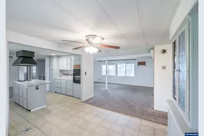 32300 Old Oak Dr, Tangent, OR 97389 - Photo 11