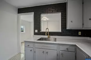 1885 Garfield St NE, Salem, OR 97301 - Photo 15