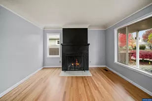 1885 Garfield St NE, Salem, OR 97301 - Photo 7