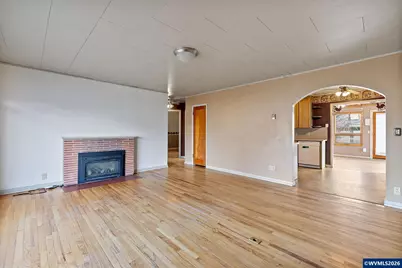 790 SE Garner St, Prineville, OR 97554 - Photo 7