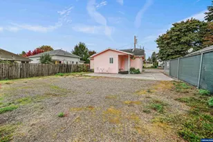 145 Ecols St N, Monmouth, OR 97361 - Photo 35