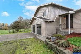 4904 Springhill Dr NW, Albany, OR 97321 - Photo 3