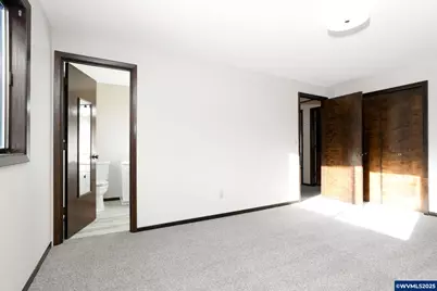 4904 Springhill Dr NW, Albany, OR 97321 - Photo 17