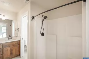 383 NW Denton Ave, Dallas, OR 97338 - Photo 29