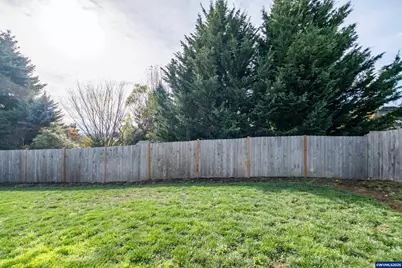 383 NW Denton Av, Dallas, OR 97338 - Photo 45