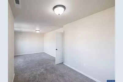 383 NW Denton Av, Dallas, OR 97338 - Photo 25