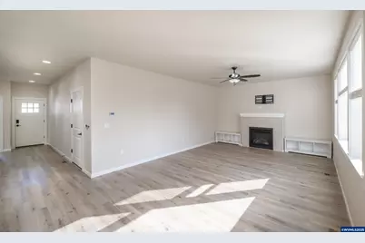 383 NW Denton Av, Dallas, OR 97338 - Photo 3