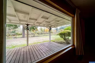 628 13th St, Lyons, OR 97358 - Photo 9