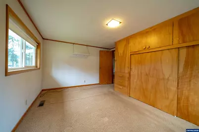 628 13th St, Lyons, OR 97358 - Photo 15