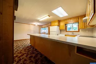 628 13th St, Lyons, OR 97358 - Photo 11