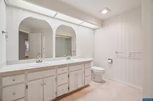 542 Fountain Ct N, Keizer, OR 97303 - Photo 25