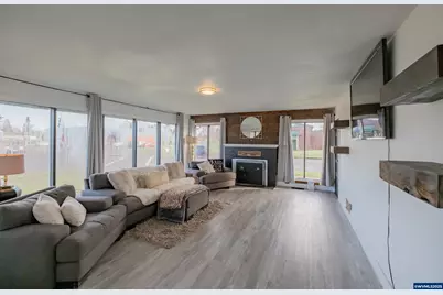 160 Tangent St, Lebanon, OR 97355 - Photo 9