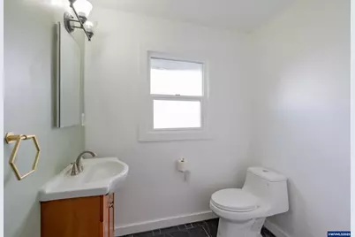 160 Tangent St, Lebanon, OR 97355 - Photo 31