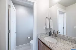 1024 Robbins Ct, Lebanon, OR 97355 - Photo 27