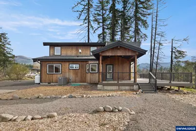 138 Santiam St, Gates, OR 97346 - Photo 11