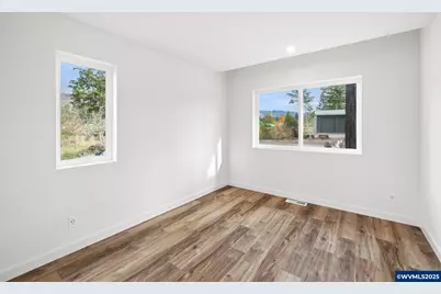 138 Santiam St, Gates, OR 97346 - Photo 23