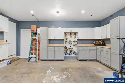 1299 Marshall Dr SE, Salem, OR 97302 - Photo 37