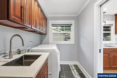 1299 Marshall Dr SE, Salem, OR 97302 - Photo 17